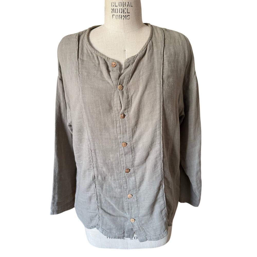 Studio Boheme Button Front blouse Top in Khaki Olive Size Small